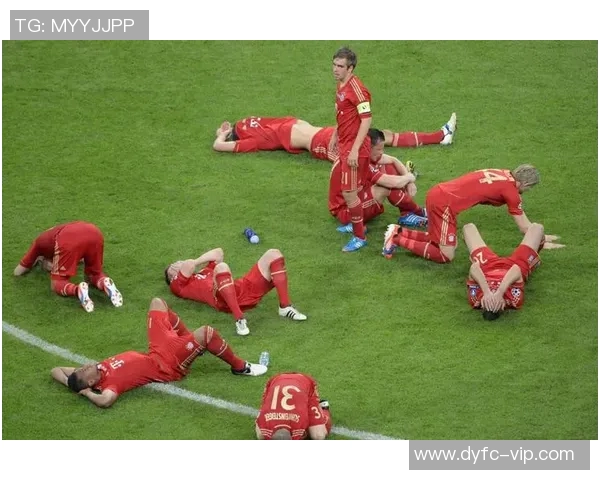 名字中带有科字的足球明星们的辉煌成就与传奇故事