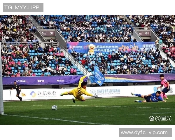 纽卡斯与西悉尼的激烈对决展现足球魅力与团队精神的巅峰对抗 纽卡斯与西悉尼的激烈对决展现足球魅力与团队精神的巅峰对抗